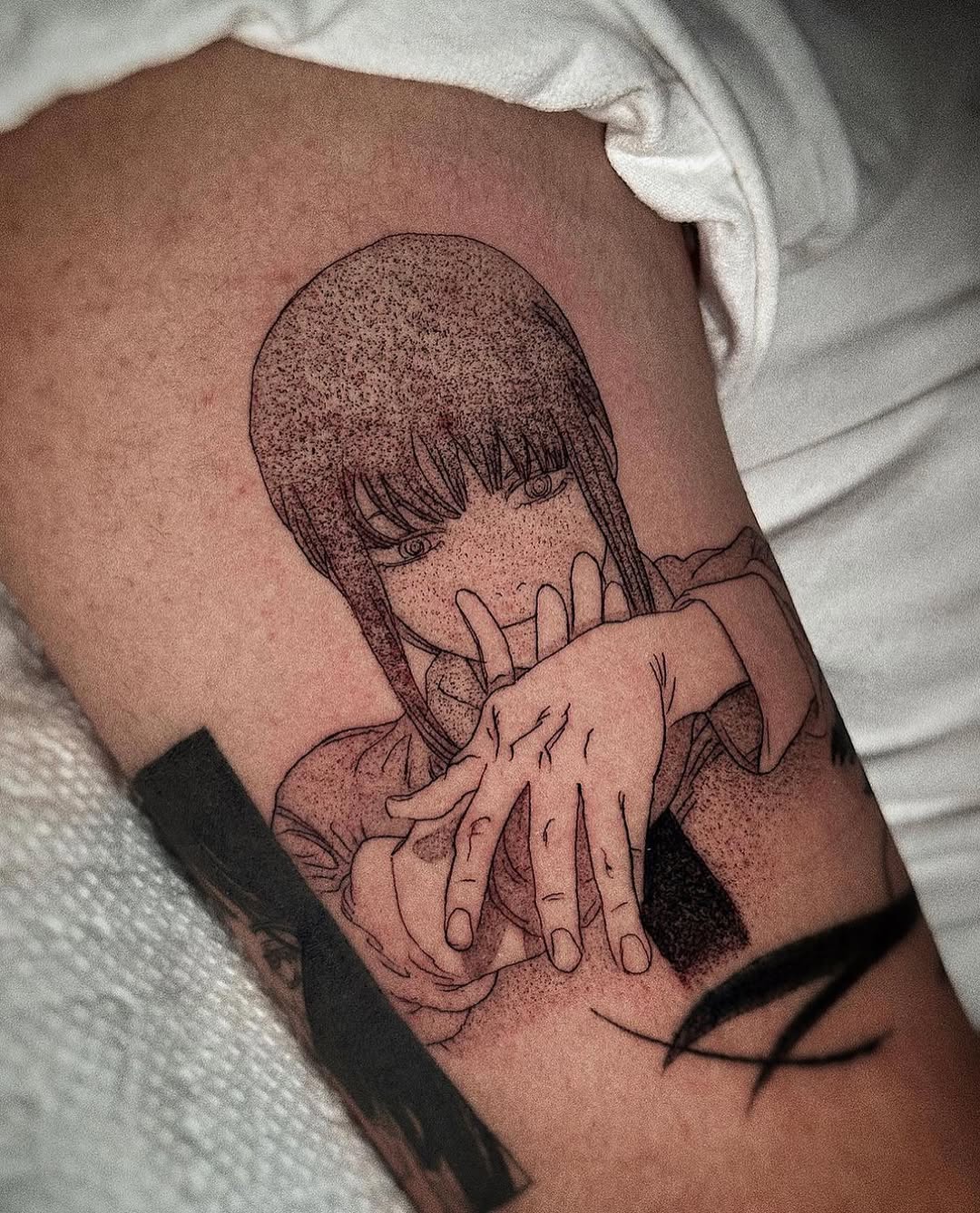 Full Circle Tattoo