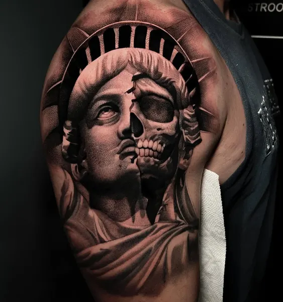Ryan Mullins