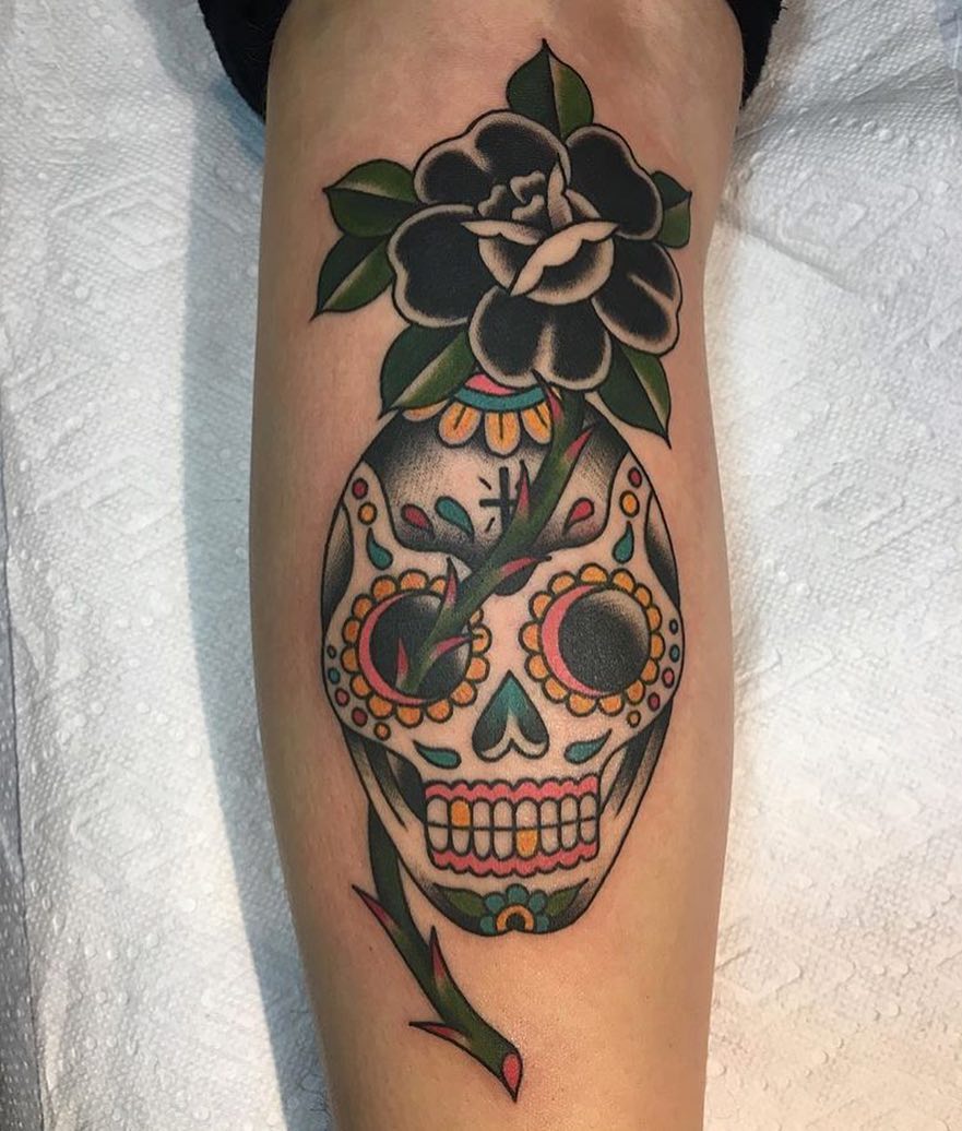 Full Circle Tattoo
