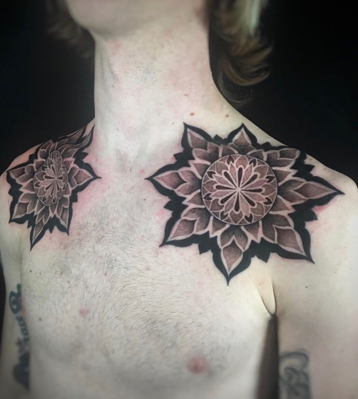Ink and Dagger Tattoo