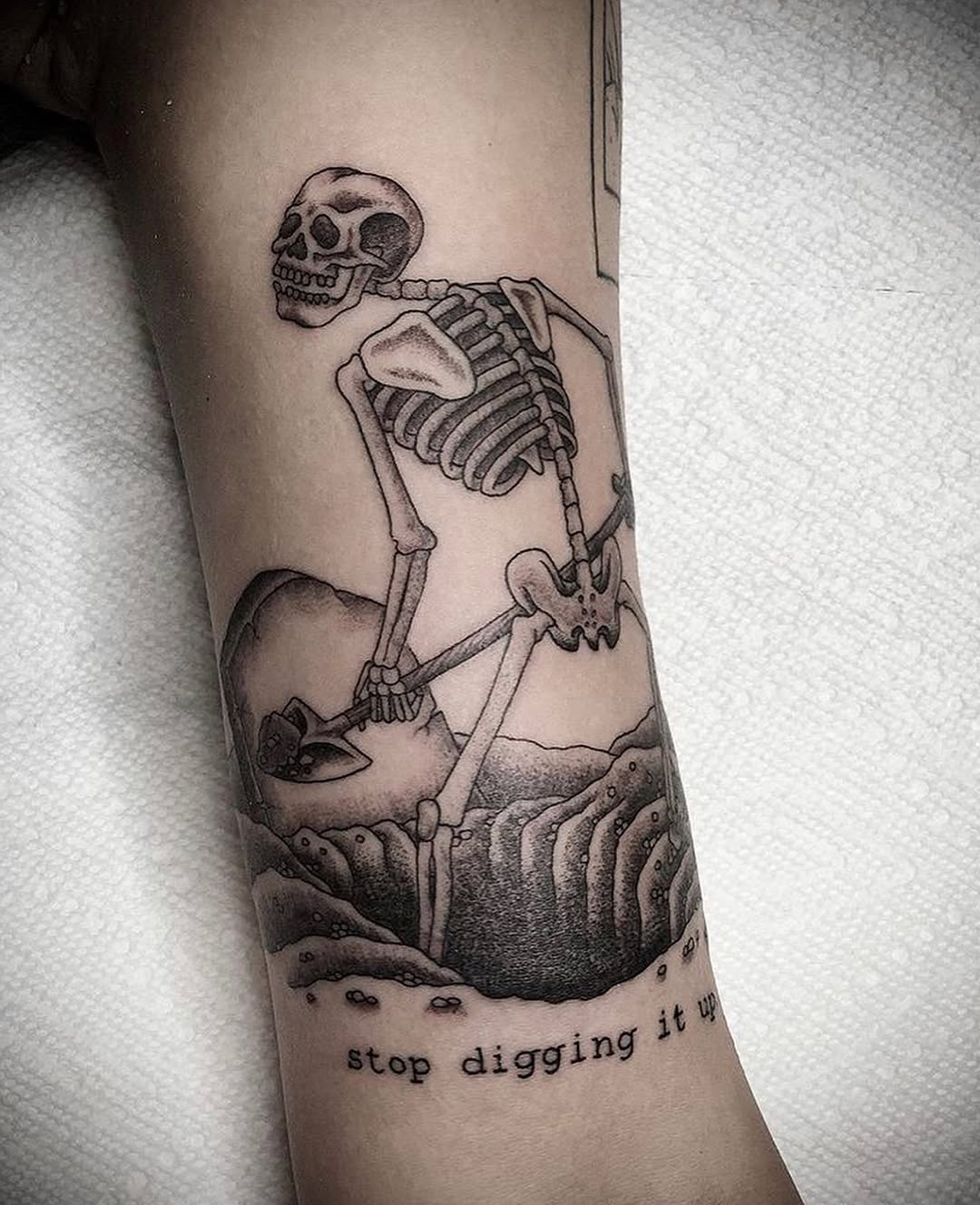 Full Circle Tattoo