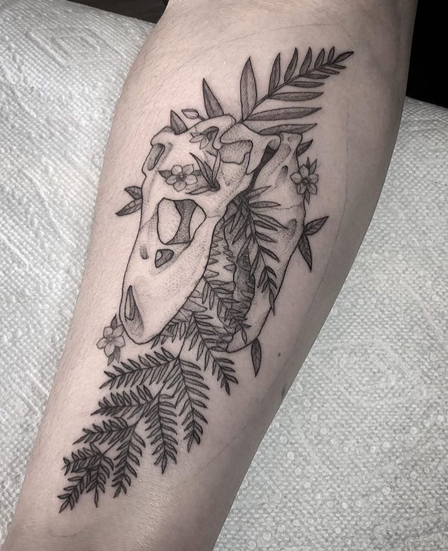 Full Circle Tattoo