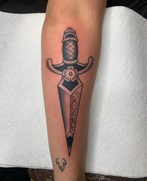 Ink and Dagger Tattoo