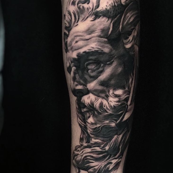 Ink and Dagger Tattoo