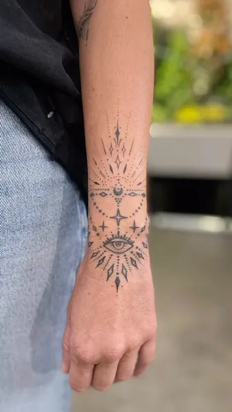 Geometric, Nature