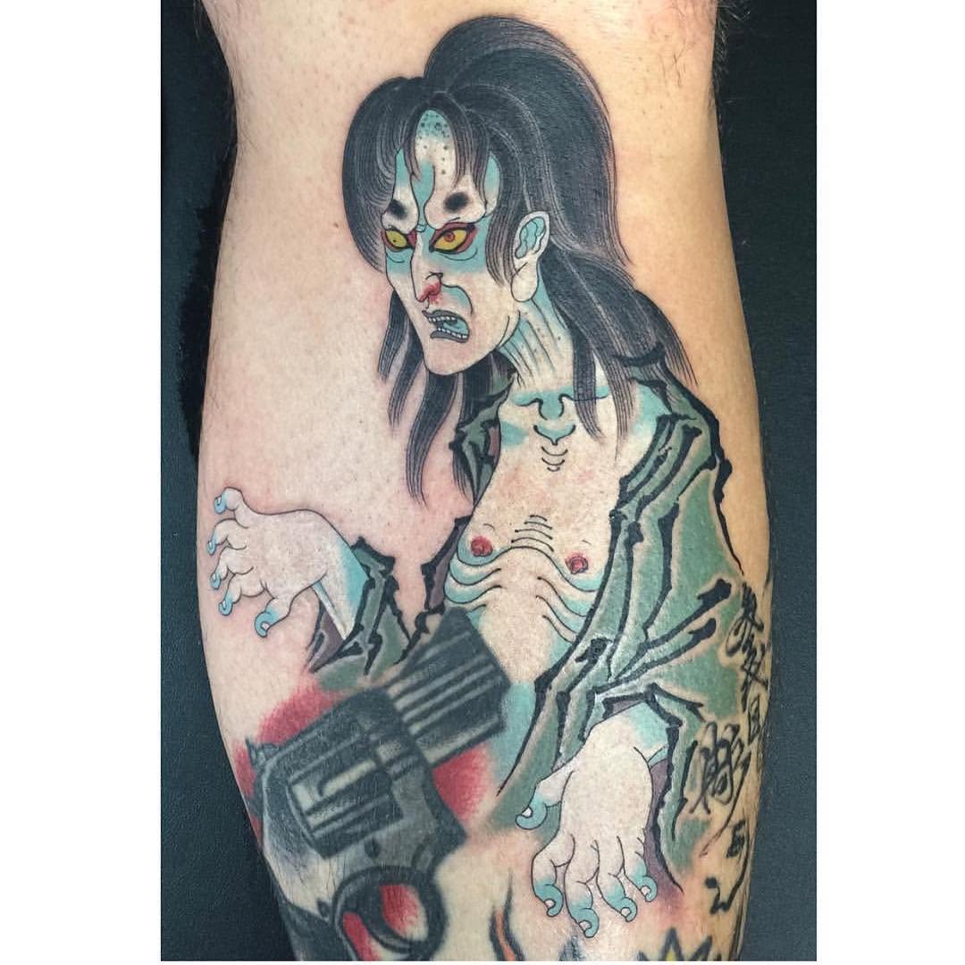 Full Circle Tattoo