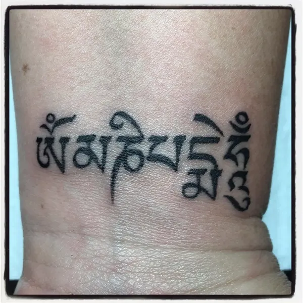 Lettering