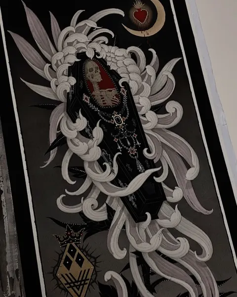 black_casket