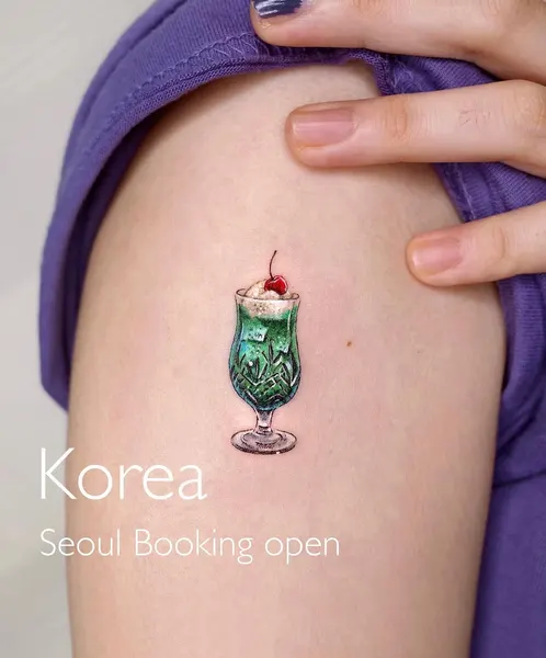 와인잔