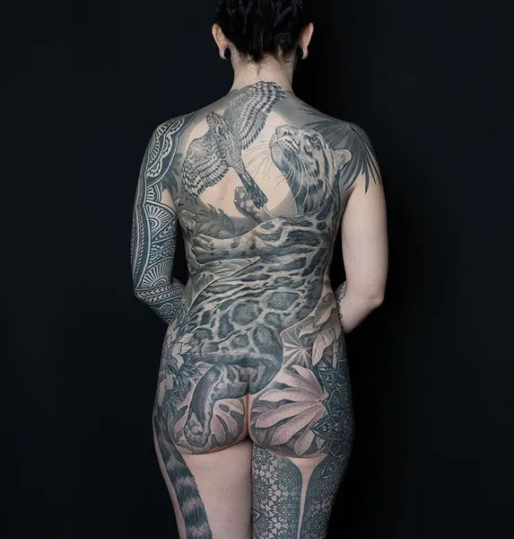 Ink and Dagger Tattoo