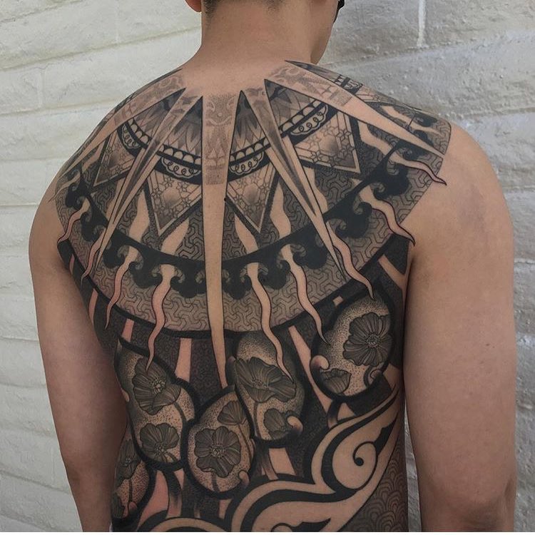 Full Circle Tattoo