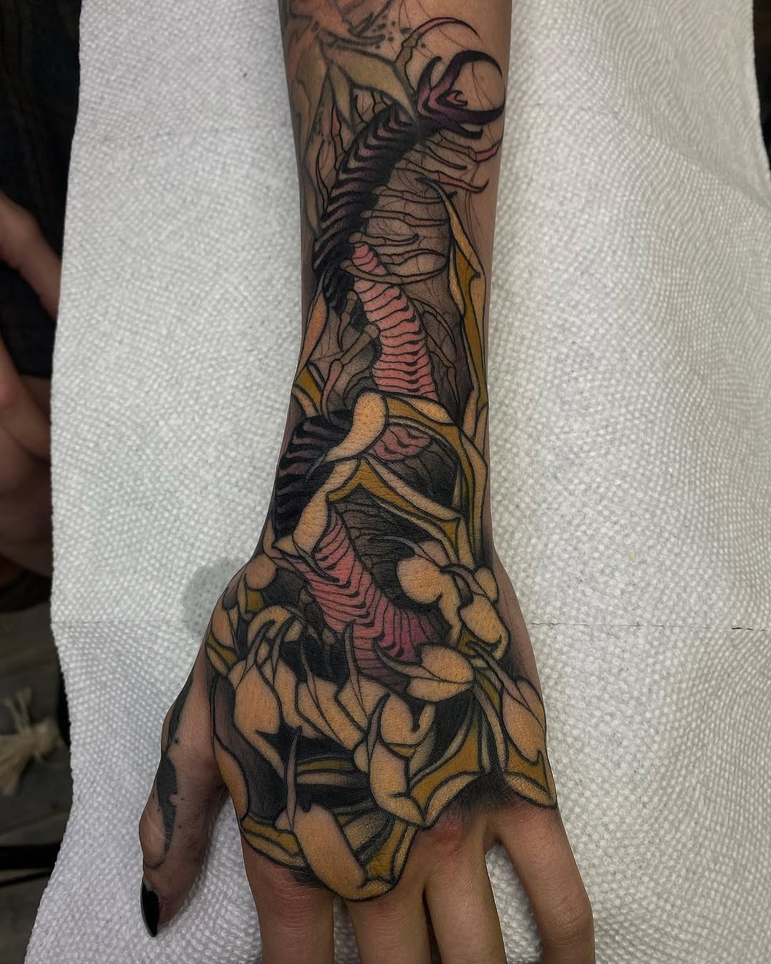 Dragon, Flower