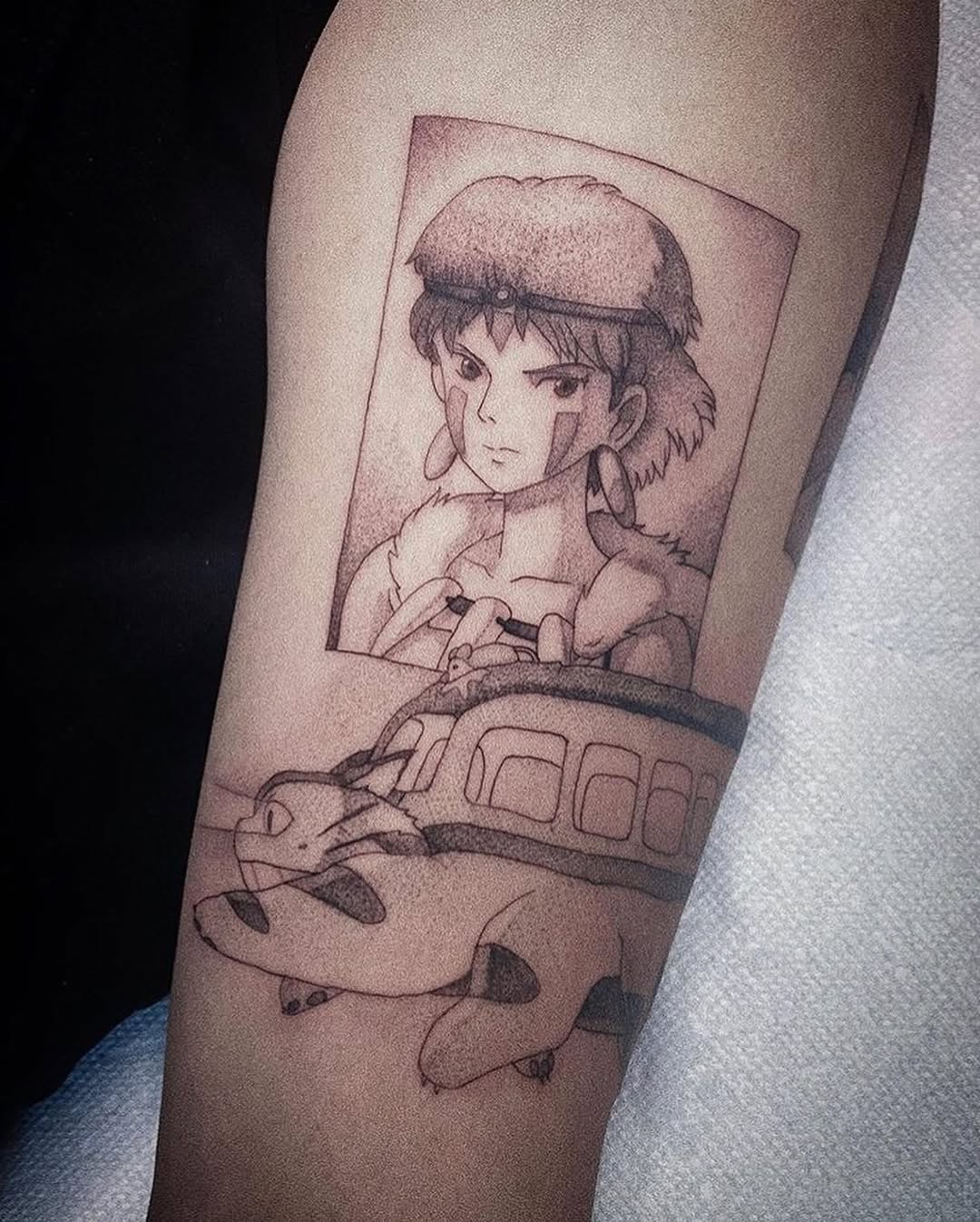 Full Circle Tattoo