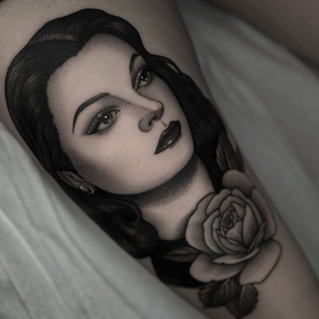Luna Lucero