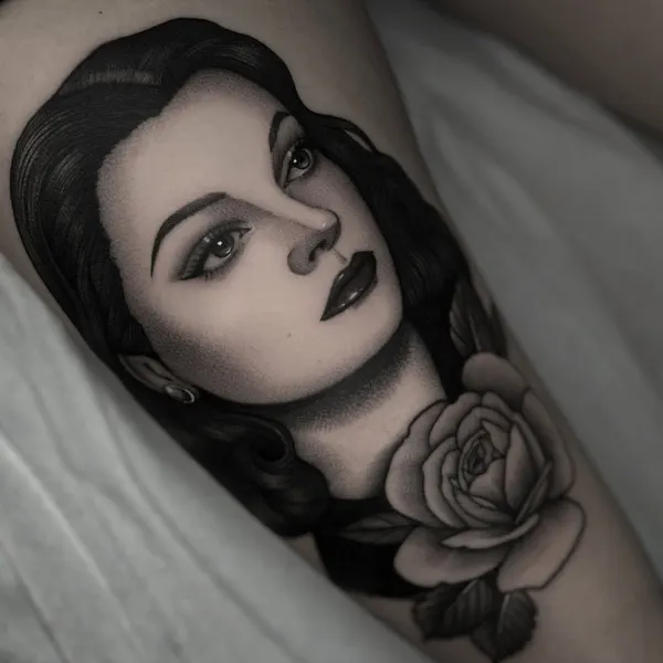 Luna Lucero