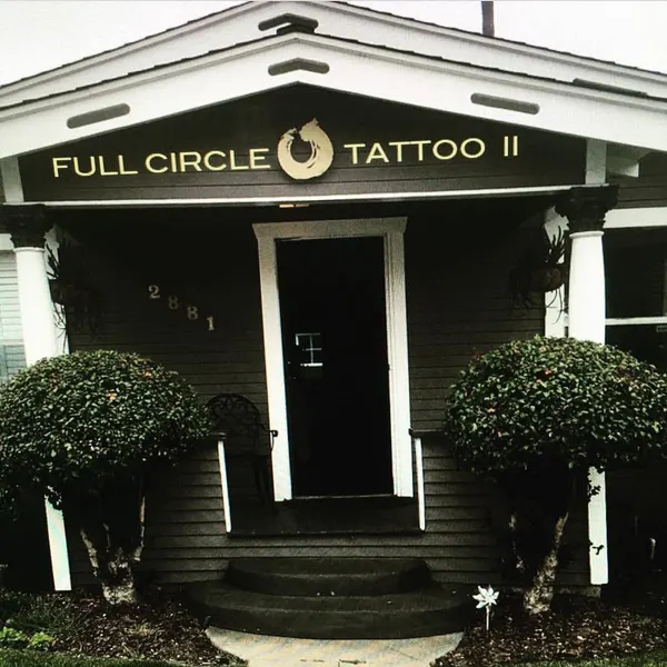 Full Circle Tattoo