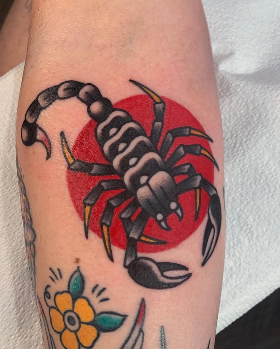Full Circle Tattoo