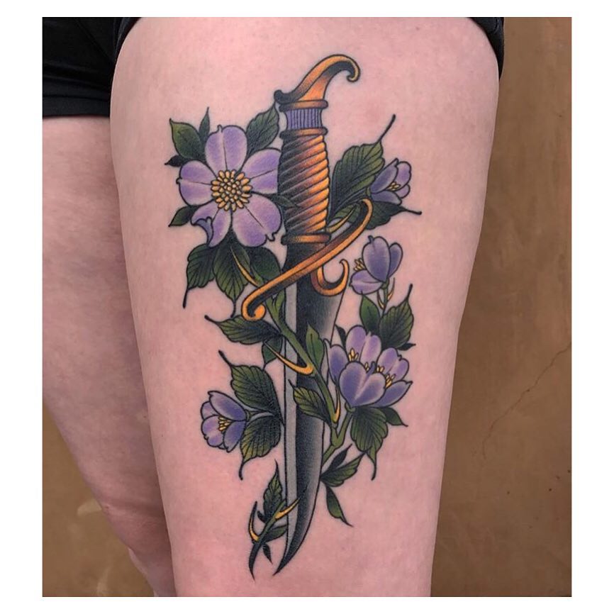 Full Circle Tattoo