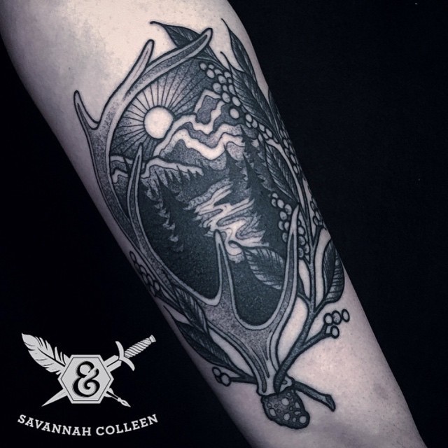 Ink and Dagger Tattoo
