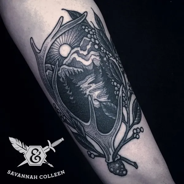 Ink and Dagger Tattoo