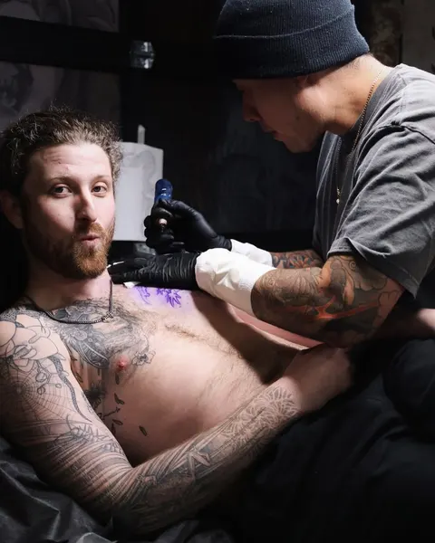 Full Circle Tattoo