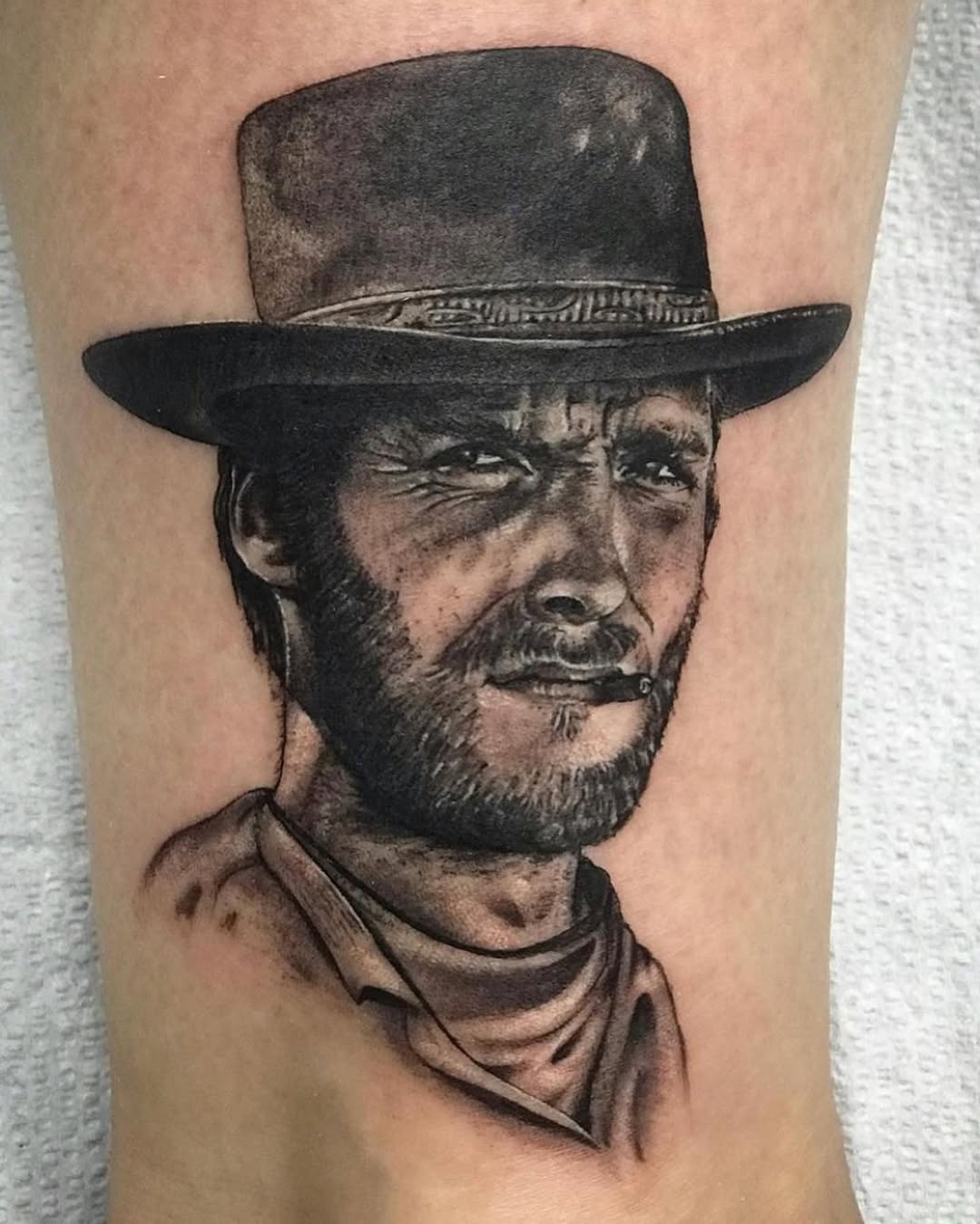 Full Circle Tattoo