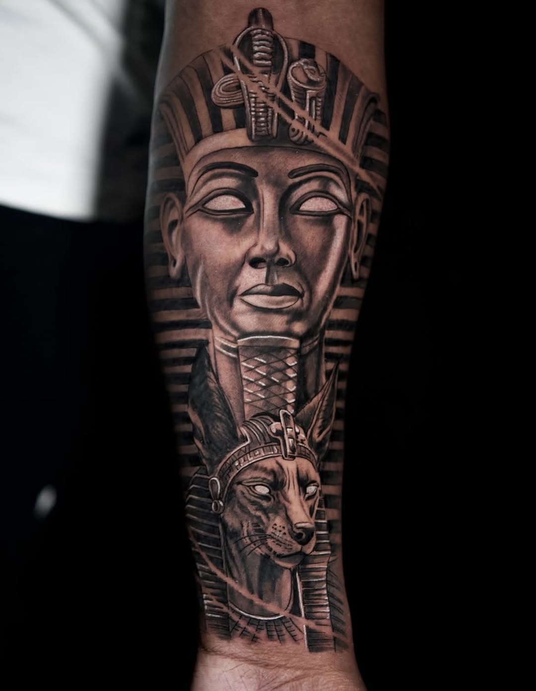 Full Circle Tattoo