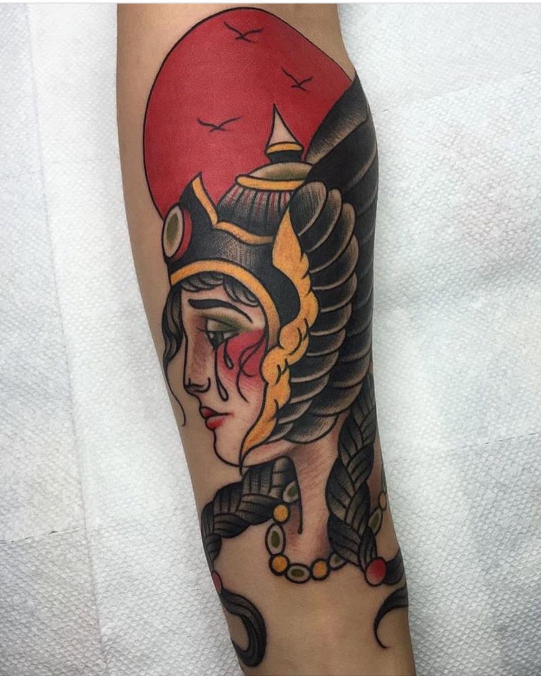 Full Circle Tattoo