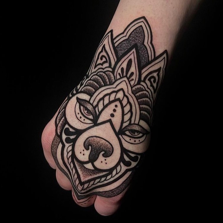 Ink and Dagger Tattoo