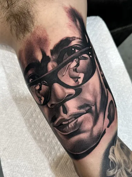 Clifford Chen