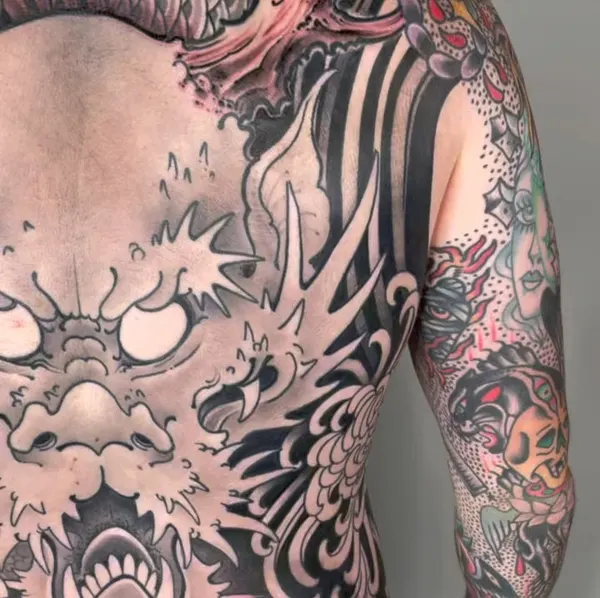 Full Circle Tattoo