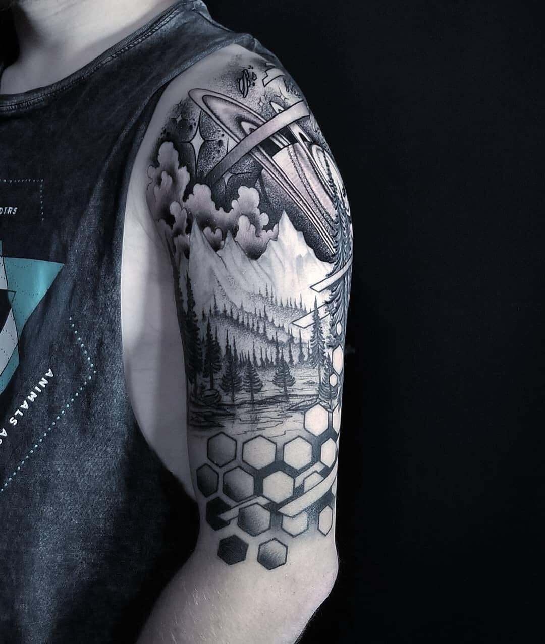 Ink and Dagger Tattoo