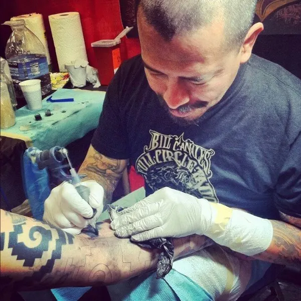 Full Circle Tattoo