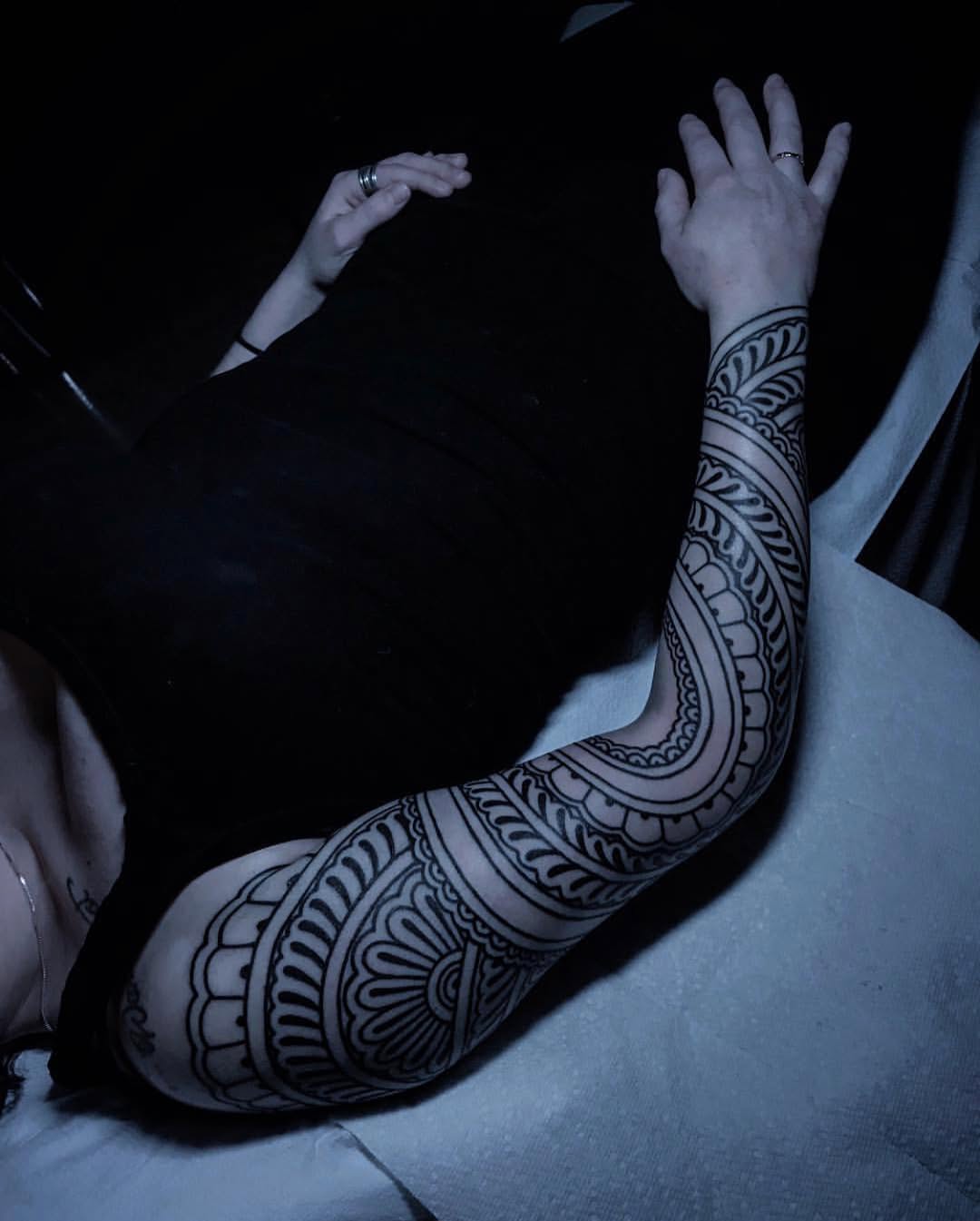 Ink and Dagger Tattoo