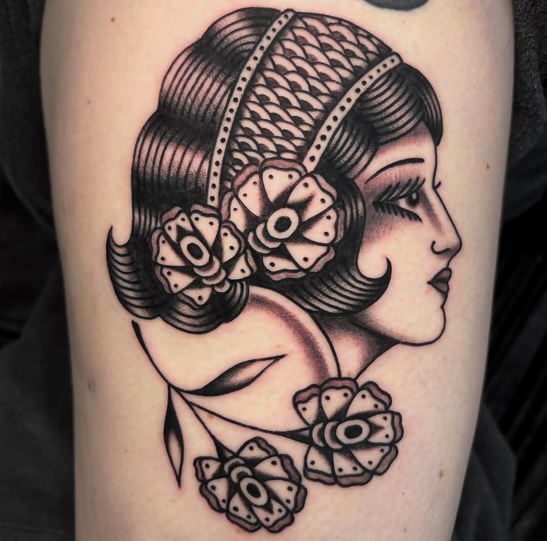 Full Circle Tattoo