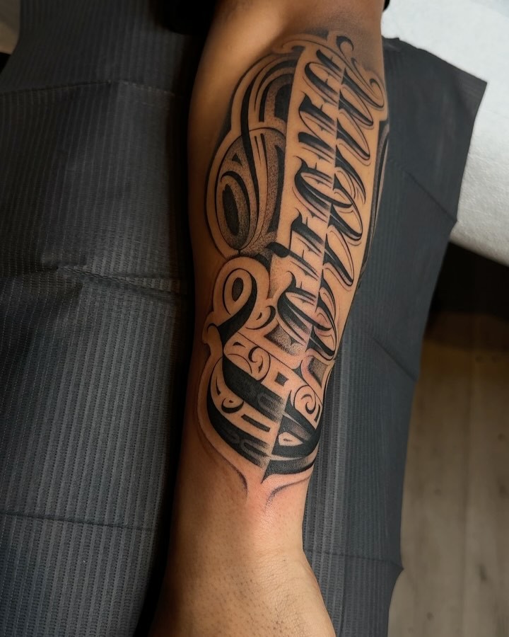 Lettering