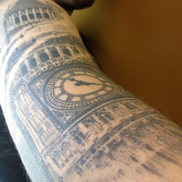 Ink and Dagger Tattoo