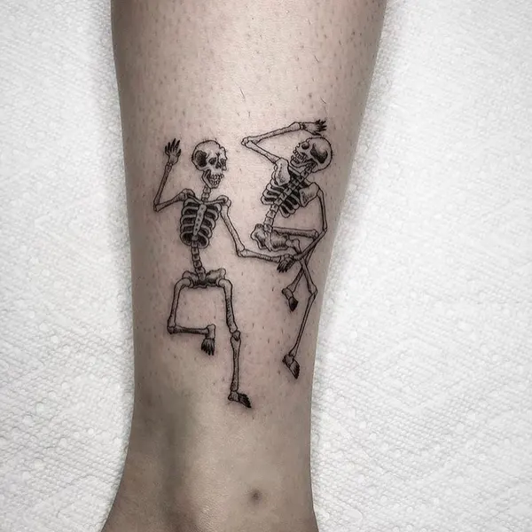 Full Circle Tattoo