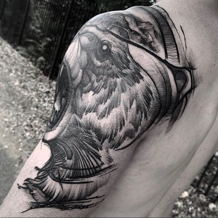 Ink and Dagger Tattoo