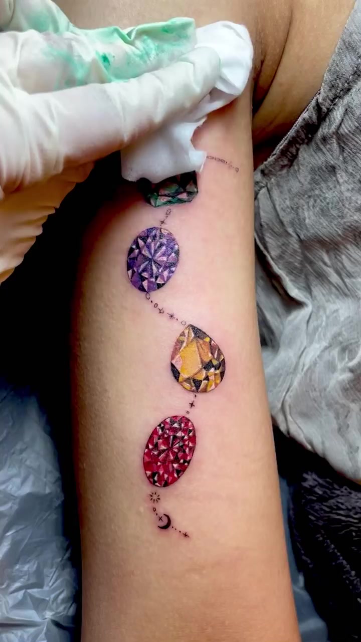 tattooist_toma