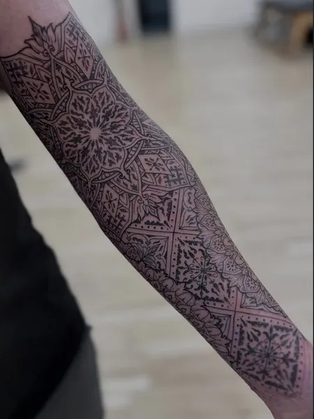 Guru Tattoo