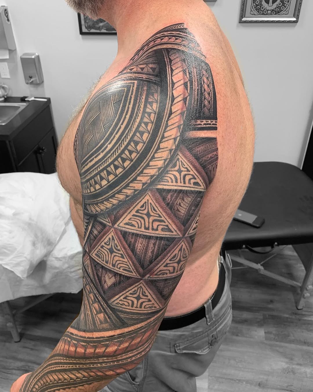 Ink and Dagger Tattoo