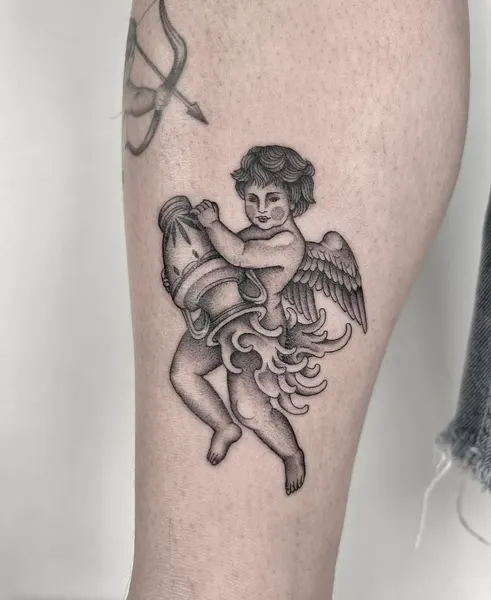 Full Circle Tattoo