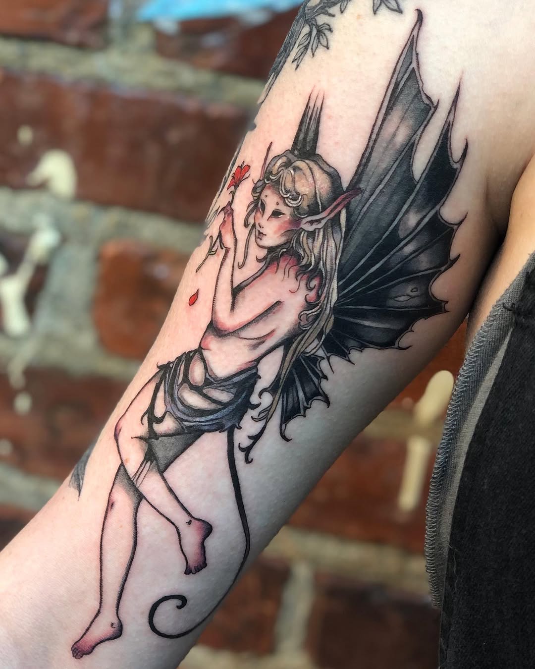 elliejoliv