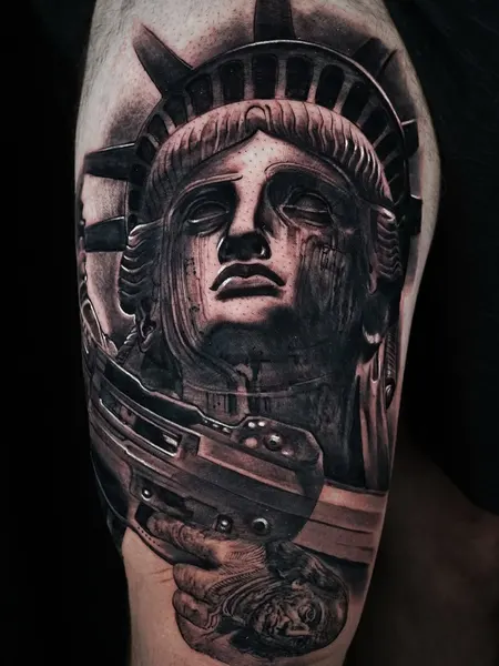 Robert Pho
