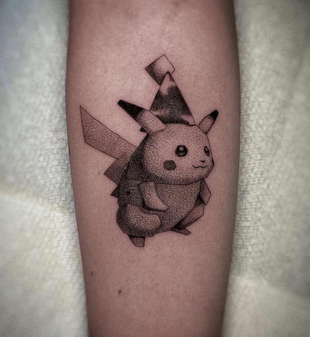 Full Circle Tattoo