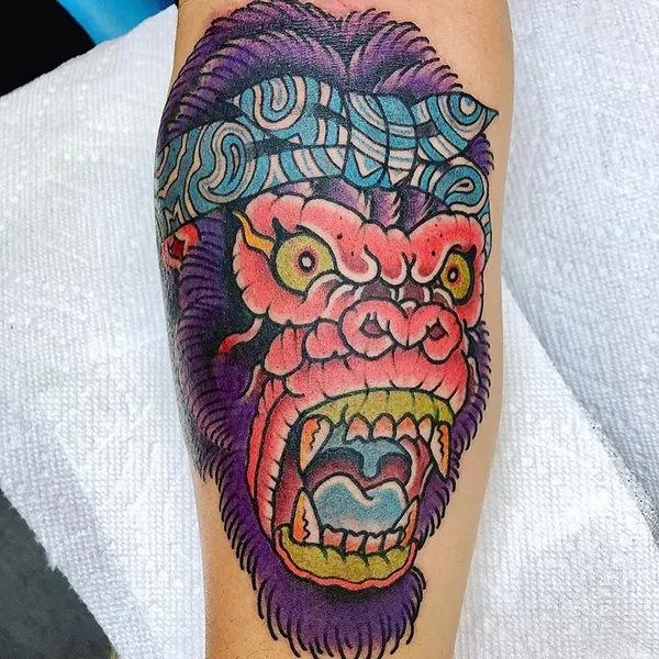 Full Circle Tattoo