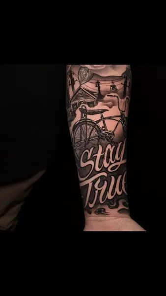 lorenzo_baca_tattoos