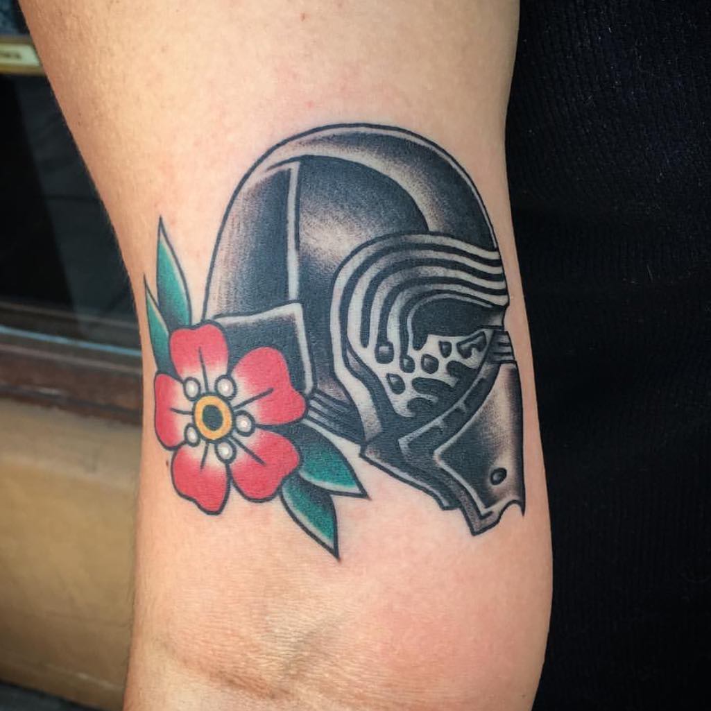 Full Circle Tattoo