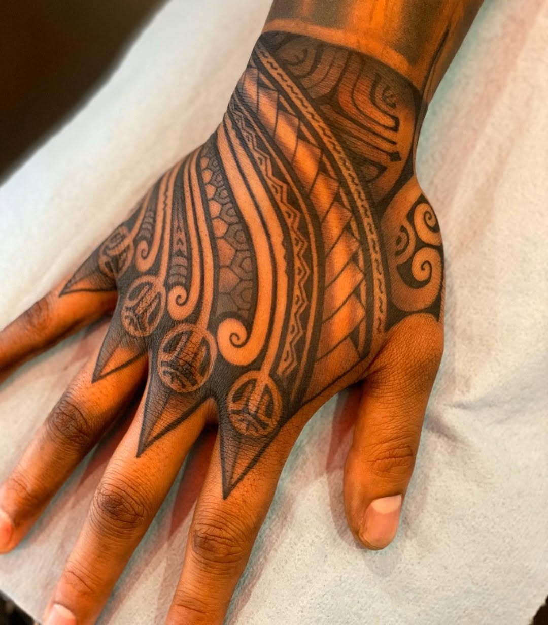 Ink and Dagger Tattoo